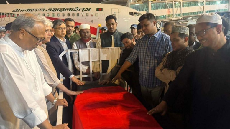 শনিবার দুপুর ২টায় ওসমান হাদির শেষ বিদায়, অনুষ্ঠিত হবে জানাজা...