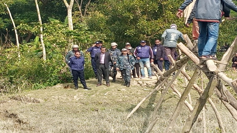 অবহেলার চরে বন্দি কলাতলীর মানুষ অর্ধশতাব্দী পেরোলেও অধরা উন্নয়ন...