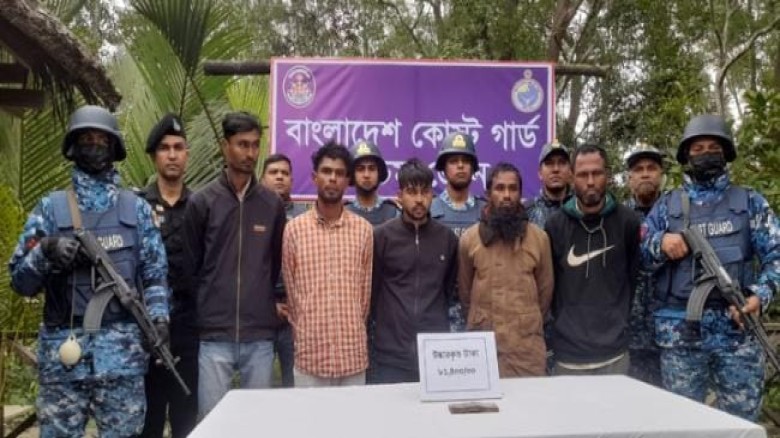 সুন্দরবনে অপহৃত ৩ পর্যটকে উদ্ধার, ডাকাত'সহ আটক ৬...