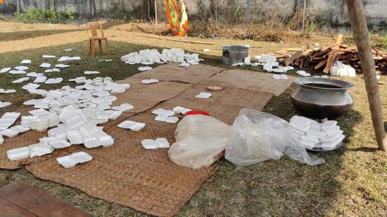 খালেদা জিয়ার দোয়া মাহফিলে দূর্বৃত্তদের হামলায় আহত ২...