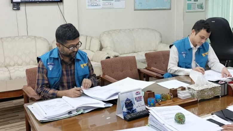 খালাস শেষ, তেল নেই-জাহাজ থেকেই গায়েব ১৪ কোটি টাকার মালামাল...