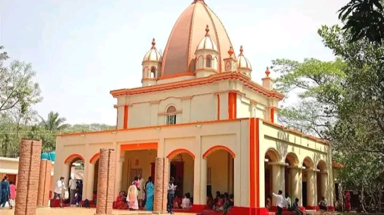 দেবী যশোরেশ্বরীর মন্দির নির্মাণ করেছিলেন রাজা প্রতাপাদিত্যের কাকা শ্রী বসন্ত রায়...