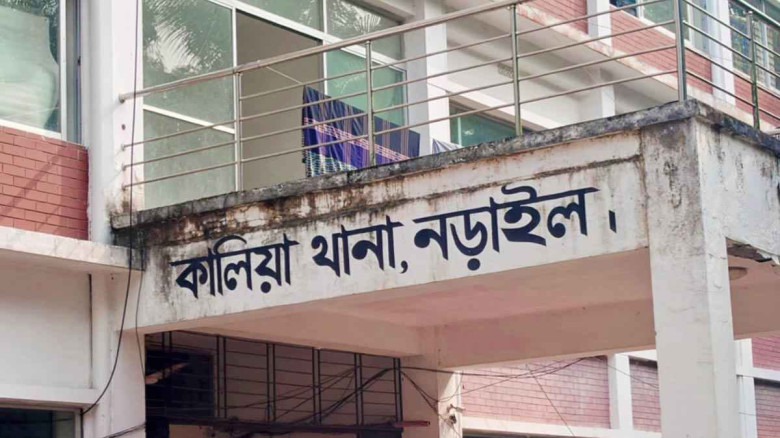 নড়াইলের কালিয়ায় বৃদ্ধের ঝুলন্ত মরদেহ উদ্ধার করেছে  থানা পুলিশ...