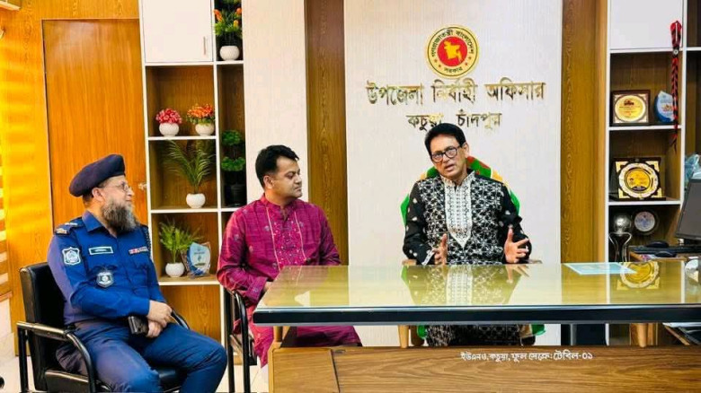 চাঁদপুর কচুয়ায় শিক্ষা মন্ত্রীর আগমন, ফুলেল শুভেচ্ছায় বরণ...