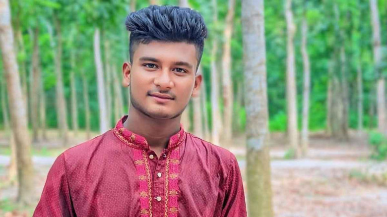 নড়াইলে বোমাসদৃশ বস্তু  উদ্ধার ও নসিমন চালক নিহত...