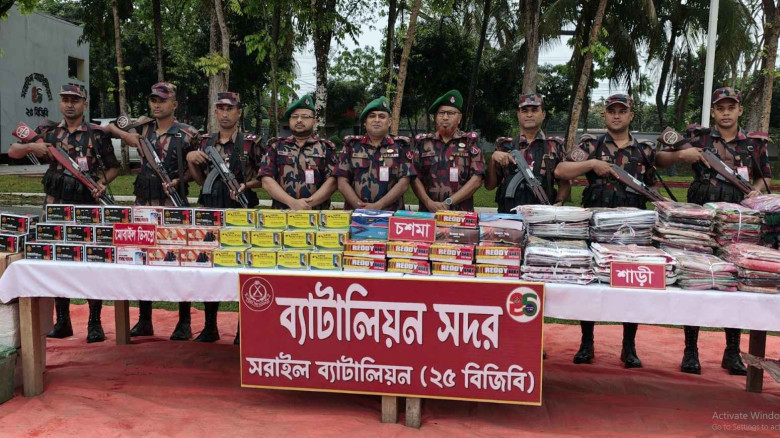 ভিযানে চমক: মাটির নিচে লুকানো ৯ কোটি টাকার বেশি চোরাই পণ্য উদ্ধার...