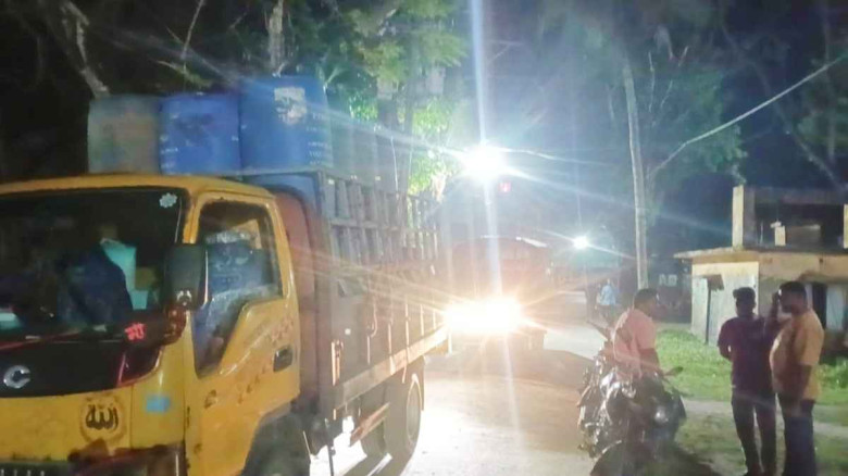 নড়াইলের কালিয়ায় ৭ হাজার ৪শ লিটার ডিজেল জব্দ, জরিমানা ৩৫ হাজার...