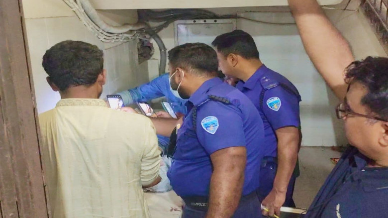 ফরিদগঞ্জে সড়ক দুর্ঘটনায় ছেলে নিহত, আহত বাবা...