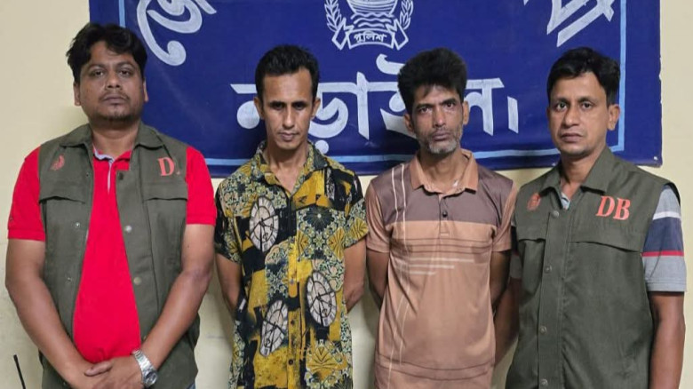নড়াইলে ডিবি পুলিশের অভিযানে ৬০ পিস ইয়াবা ট্যাবলেটসহ গ্রেফতার ২...