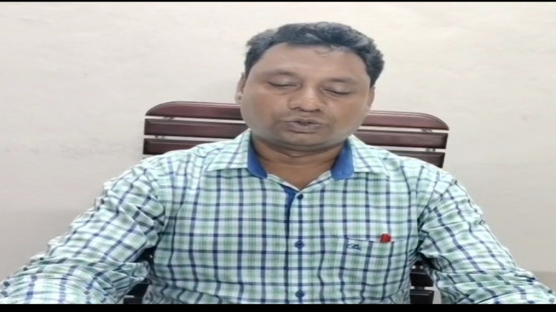 নড়াইলের কালিয়ায় পিআইও মোস্তফা কামাল বদলী হলেও কর্মস্থল ছাড়ছেন না...