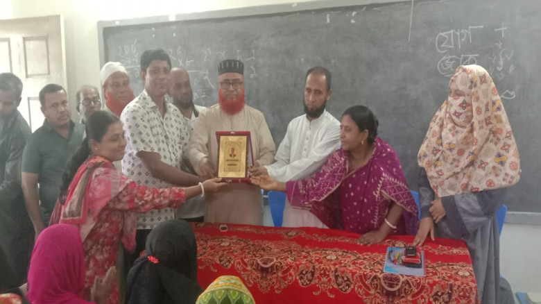 সুগন্ধি সর. প্রা. বিদ্যালয়ের বৃত্তিপ্রাপ্ত শিক্ষার্থীদের সংবর্ধনা...