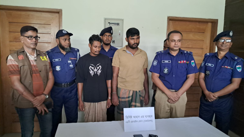 বাগেরহাটে একই পরিবারের তিনজনকে হত্যার রহস্য উদঘাটন, গ্রেফতার