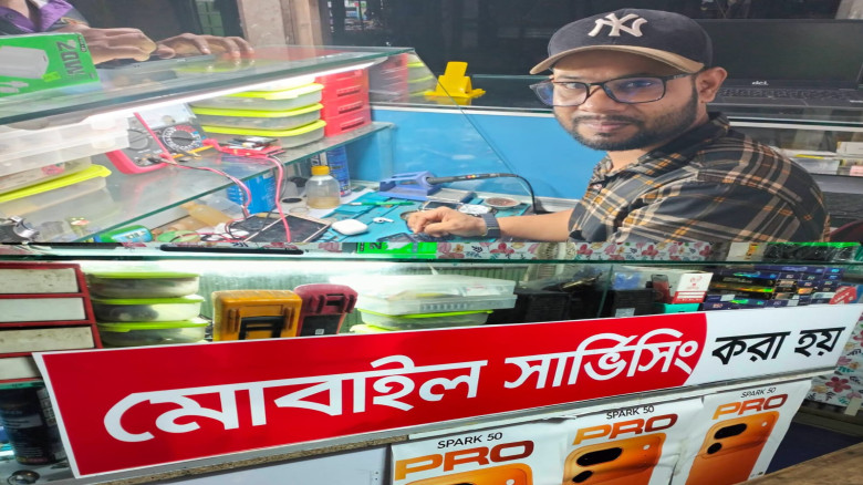 চাঁদপুরের হাইমচর নয়ানী চৌরাস্তায় N N টেলিকমে নতুন-পুরাতন মোবাইল ও সার্ভিসিং সেবা চালু...