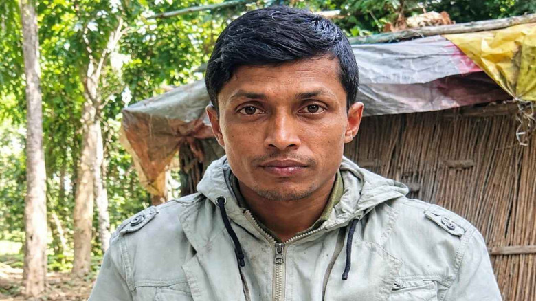 নড়াইলের নড়াগাতীতে দশ মামলার আসামিকে এলোপাতাড়ি কুপিয়ে খুন