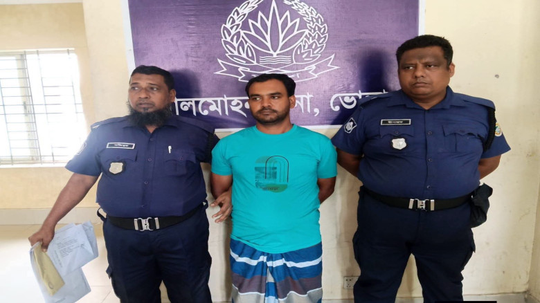 চাপের কাছে নতি স্বীকার না করায় কি বিপাকে ব্যবসায়ী? গ্রেপ্তার